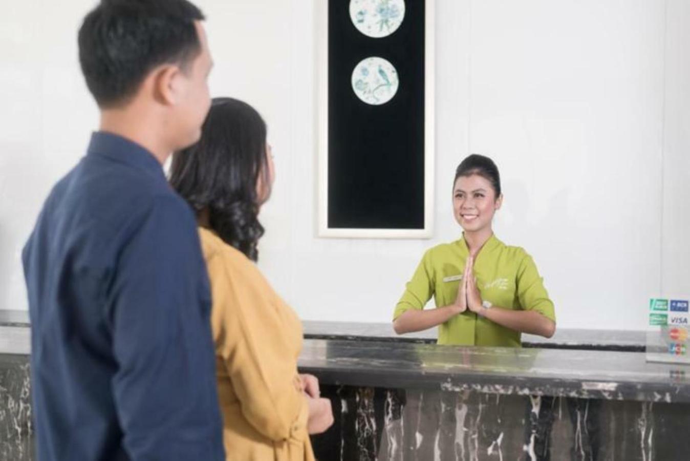 Whiz Hotel Cikini Jakarta Jacarta Exterior foto
