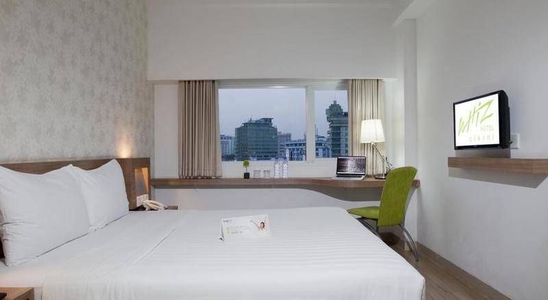 Whiz Hotel Cikini Jakarta Jacarta Exterior foto